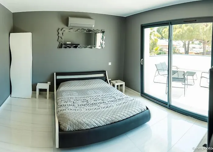 Honore Bord Mer/ Jacuzzi Le Grau-dʼAgde