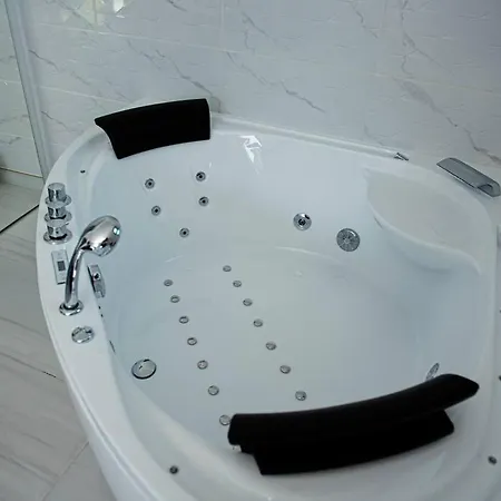 Honore Bord Mer/ Jacuzzi Villa Le Grau-d'Agde