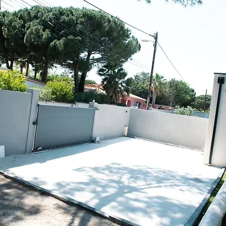 Honore Bord Mer/ Jacuzzi Villa