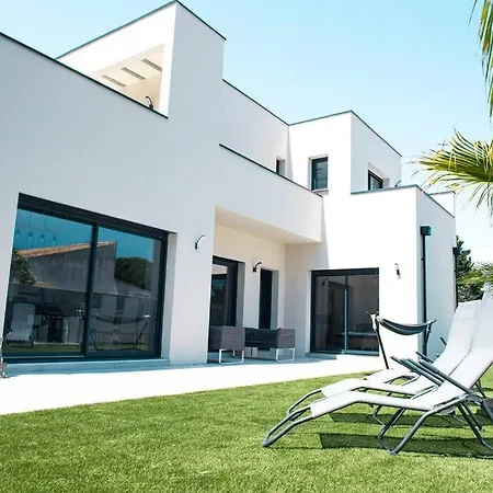 Honore Bord Mer/ Jacuzzi *